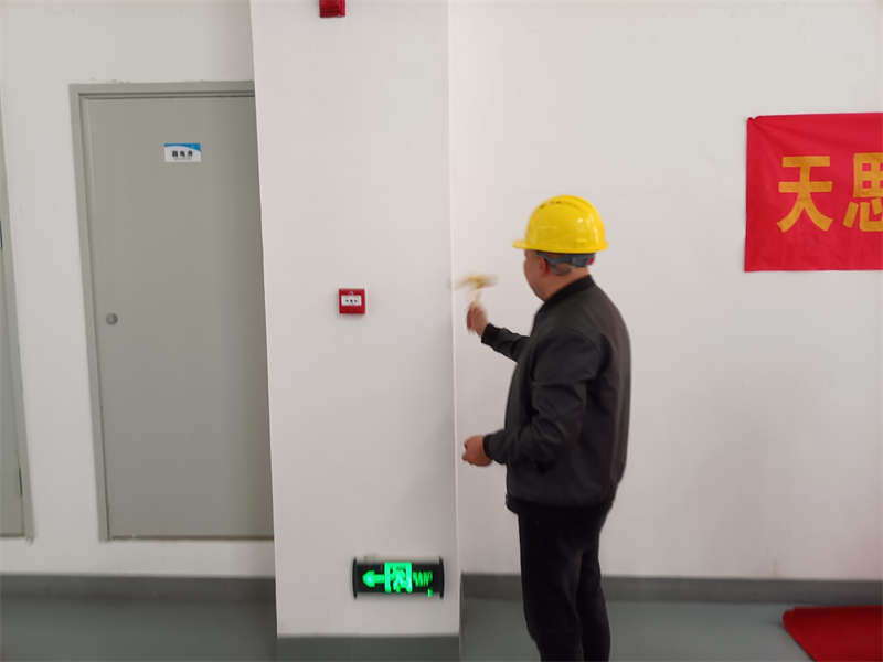 <a href=http://m.4ap.com.cn/gccf/ target=_blank class=infotextkey>合肥廠房裝修</a>